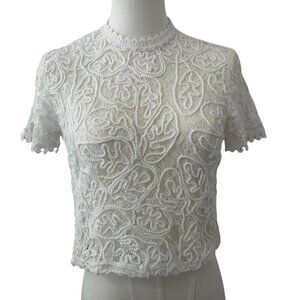 NWT Akira Cream Short Sleeve Woman's Blouse with High Neck in Size Small